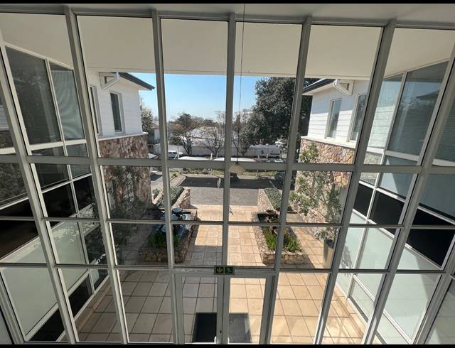 425M² OFFICE TO LET IN MELROSE ESTATE